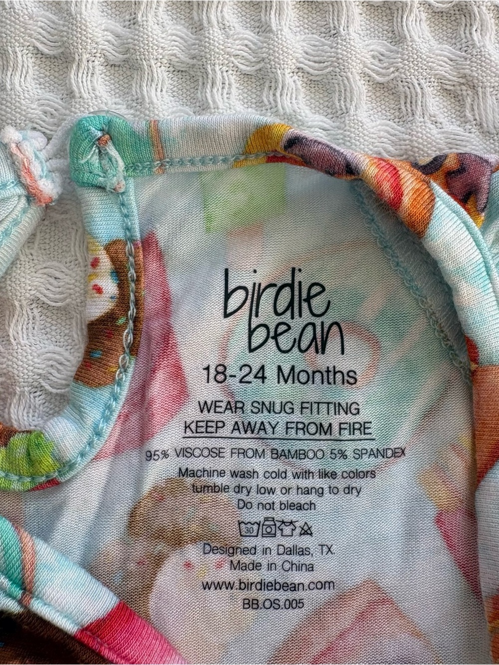Birdie Bean Junk Food Donut Pizza Bamboo Flutter Sleeve Bubble Romper 18-24M - Picture 2 of 4